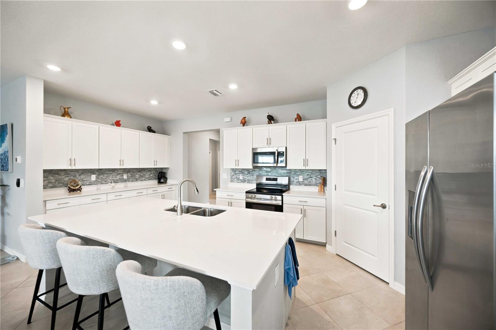 19110 MOSCATO CT — photo 13