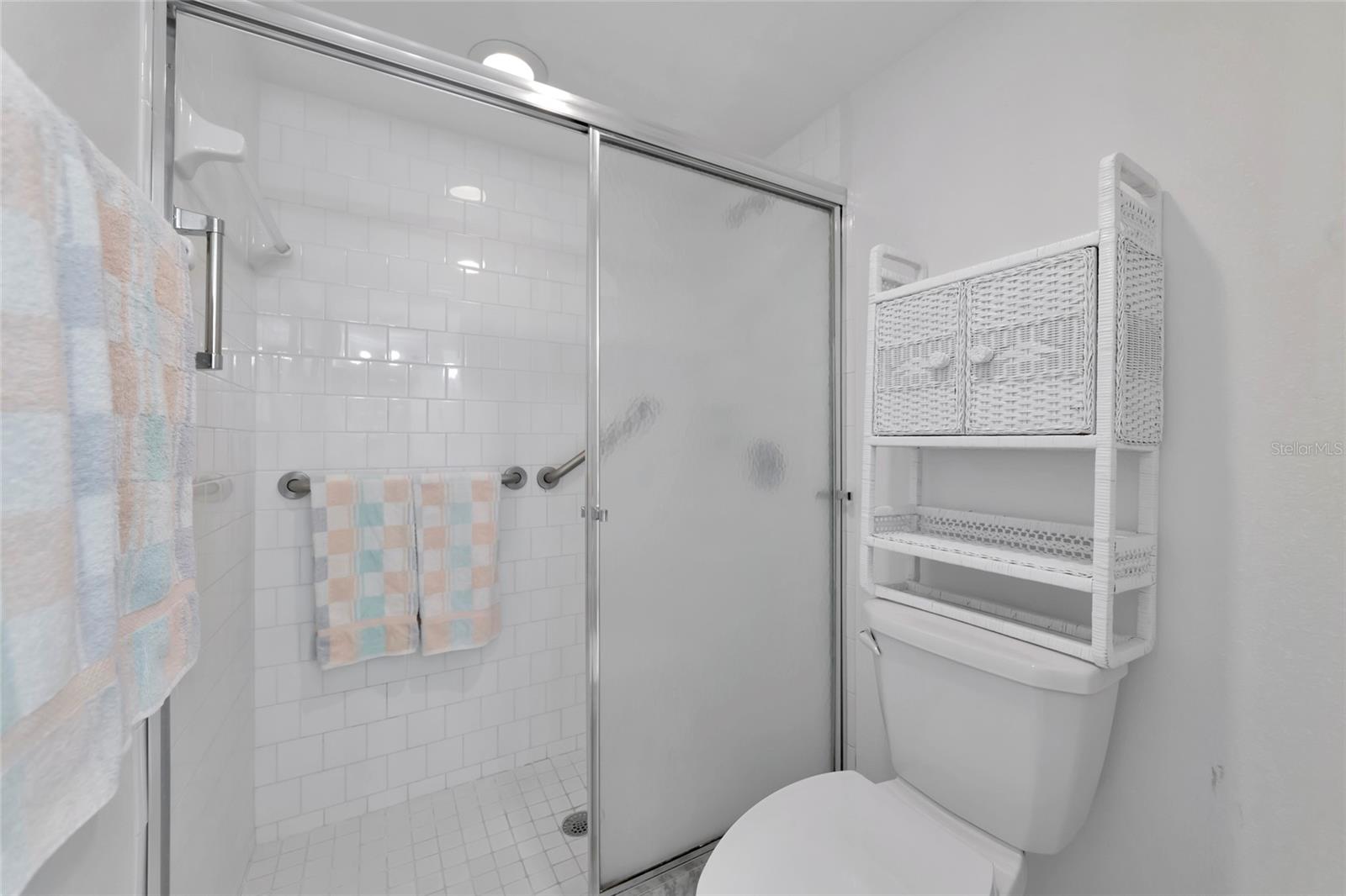 1249 EDGEWATER CIR #73 — photo 40