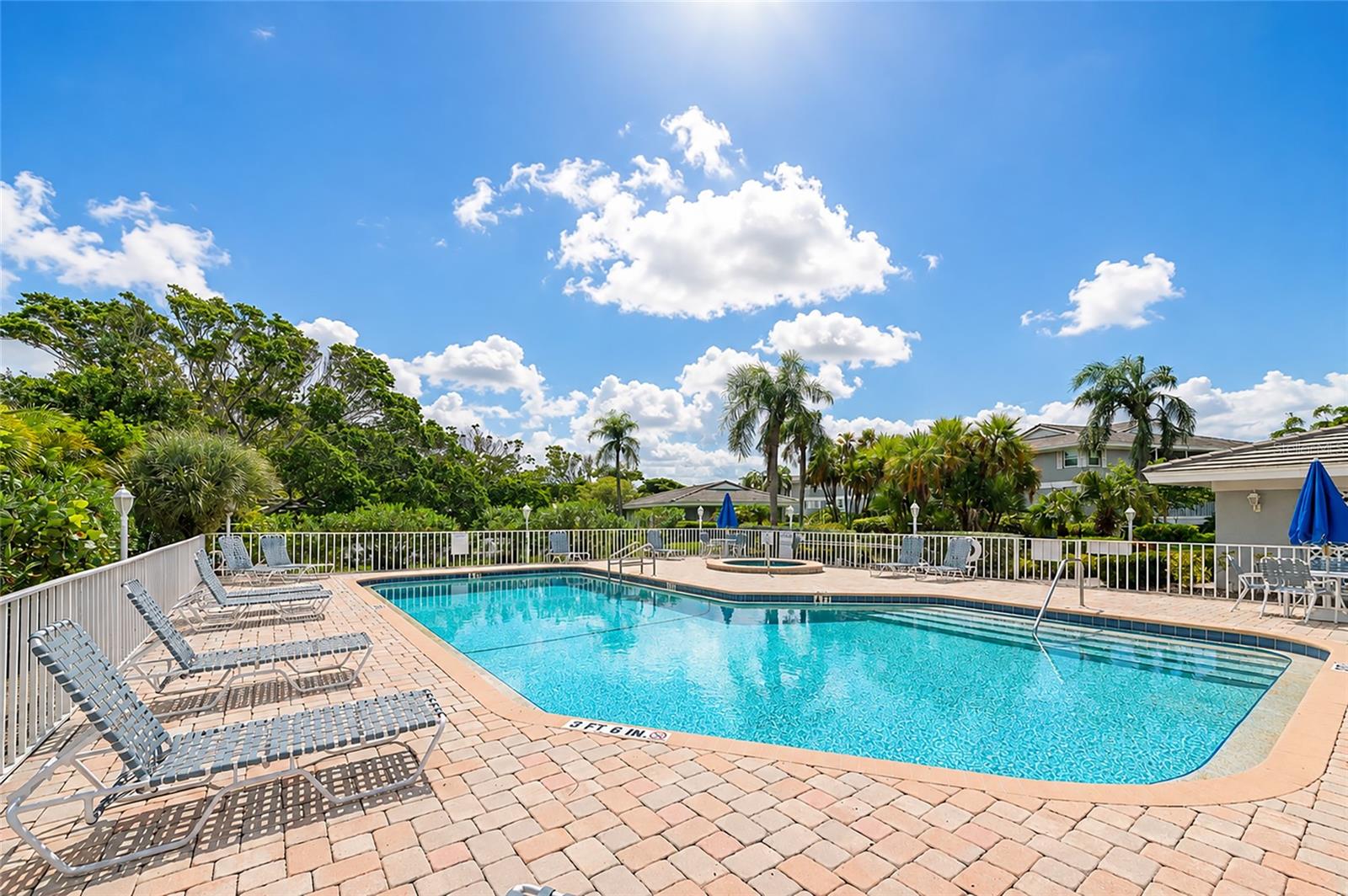 1249 EDGEWATER CIR #73 — photo 48