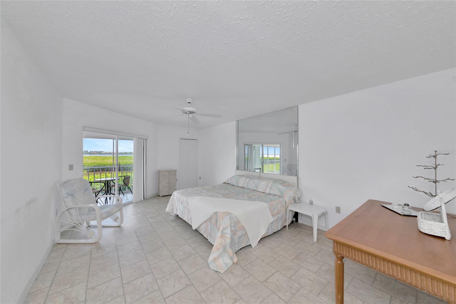 1249 EDGEWATER CIR #73 — photo 34