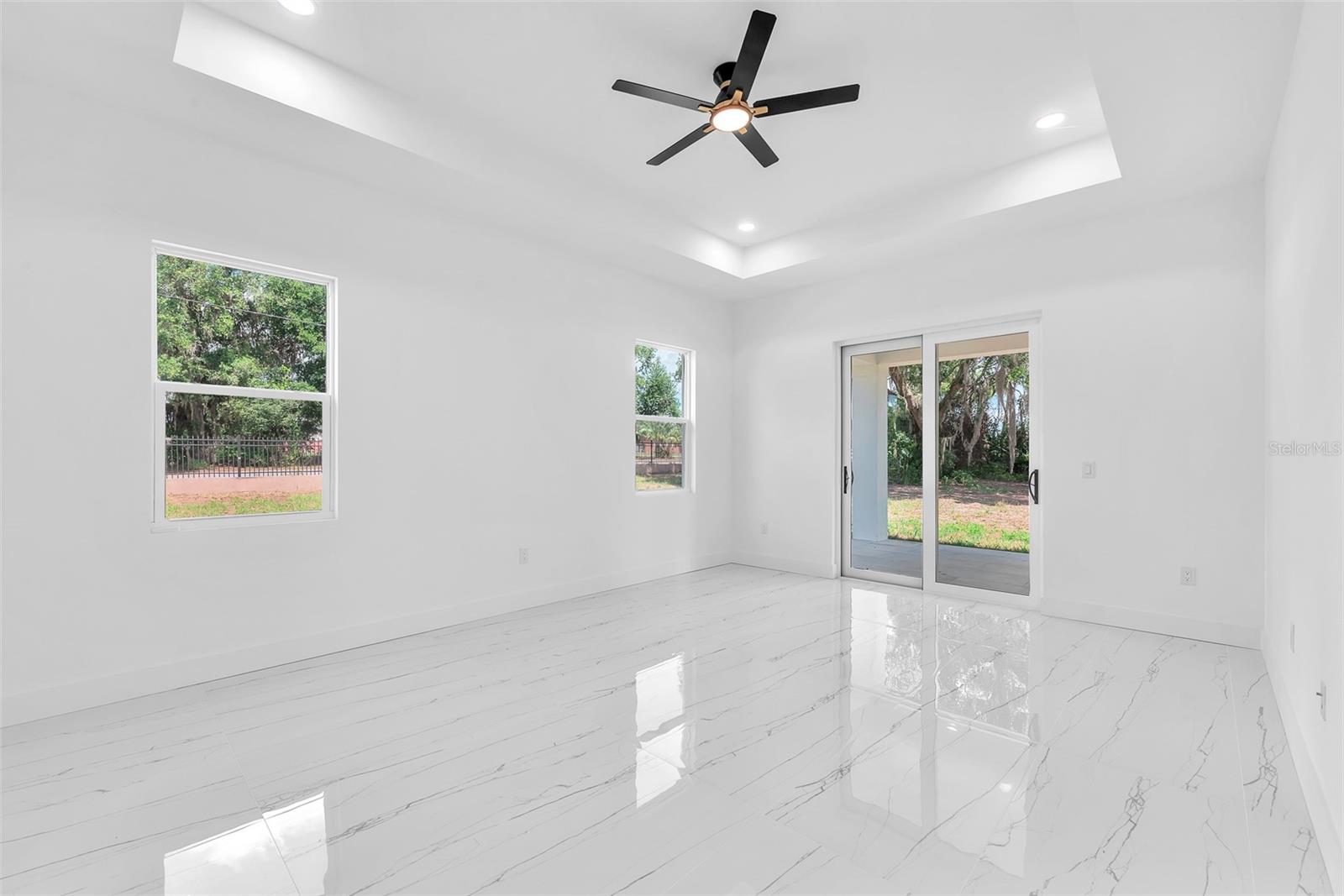 11921 FORT KING HWY — photo 45