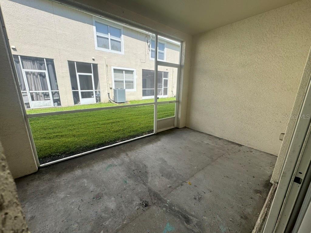 3404 HIGH HAMPTON CIR — photo 19