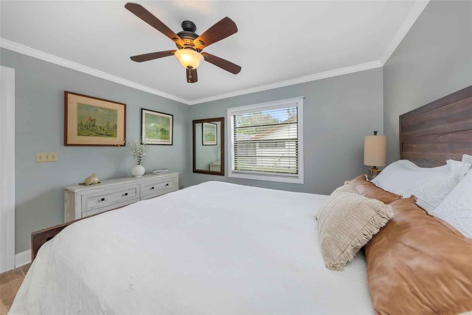 1620 COUNTRY LN — photo 40