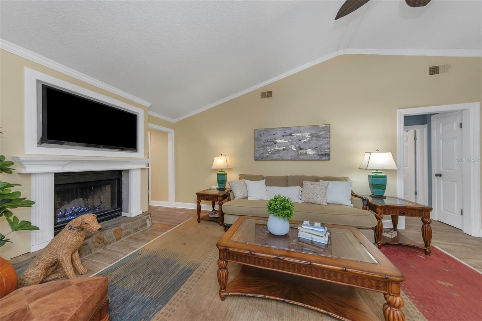 1620 COUNTRY LN — photo 16