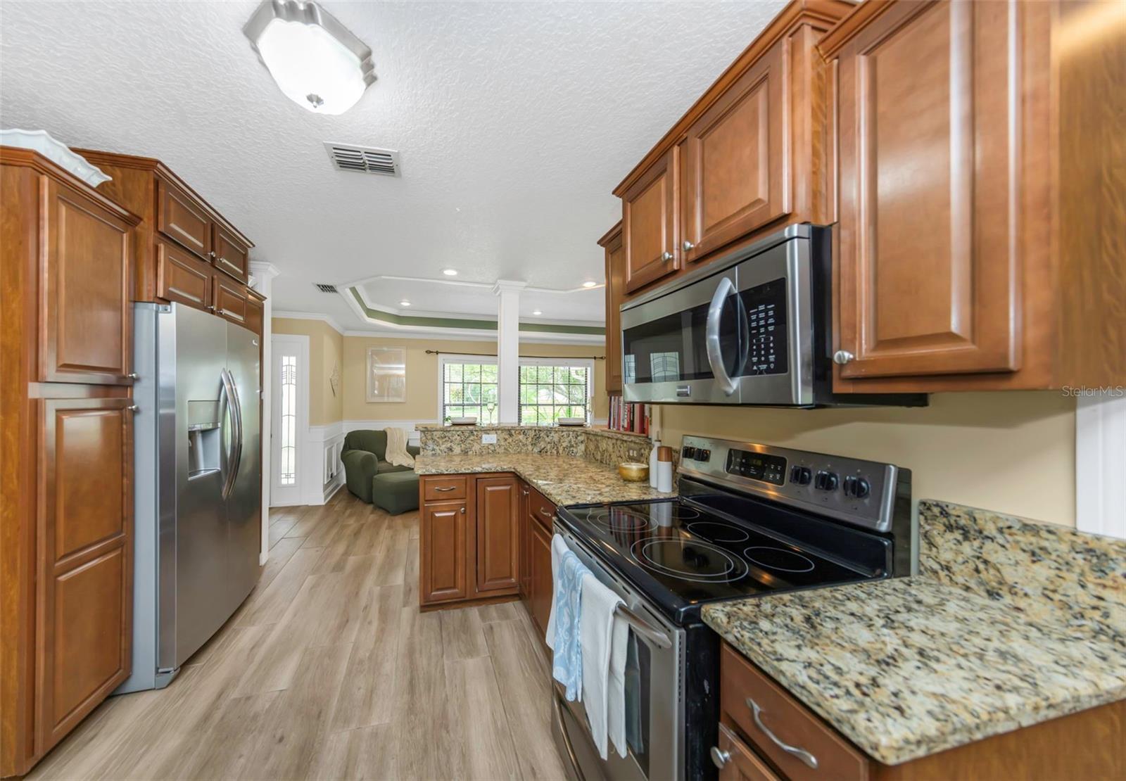 1620 COUNTRY LN — photo 15