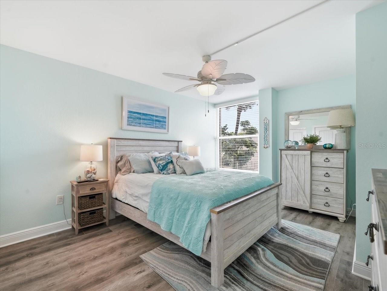 14800 GULF BLVD #207 — photo 32