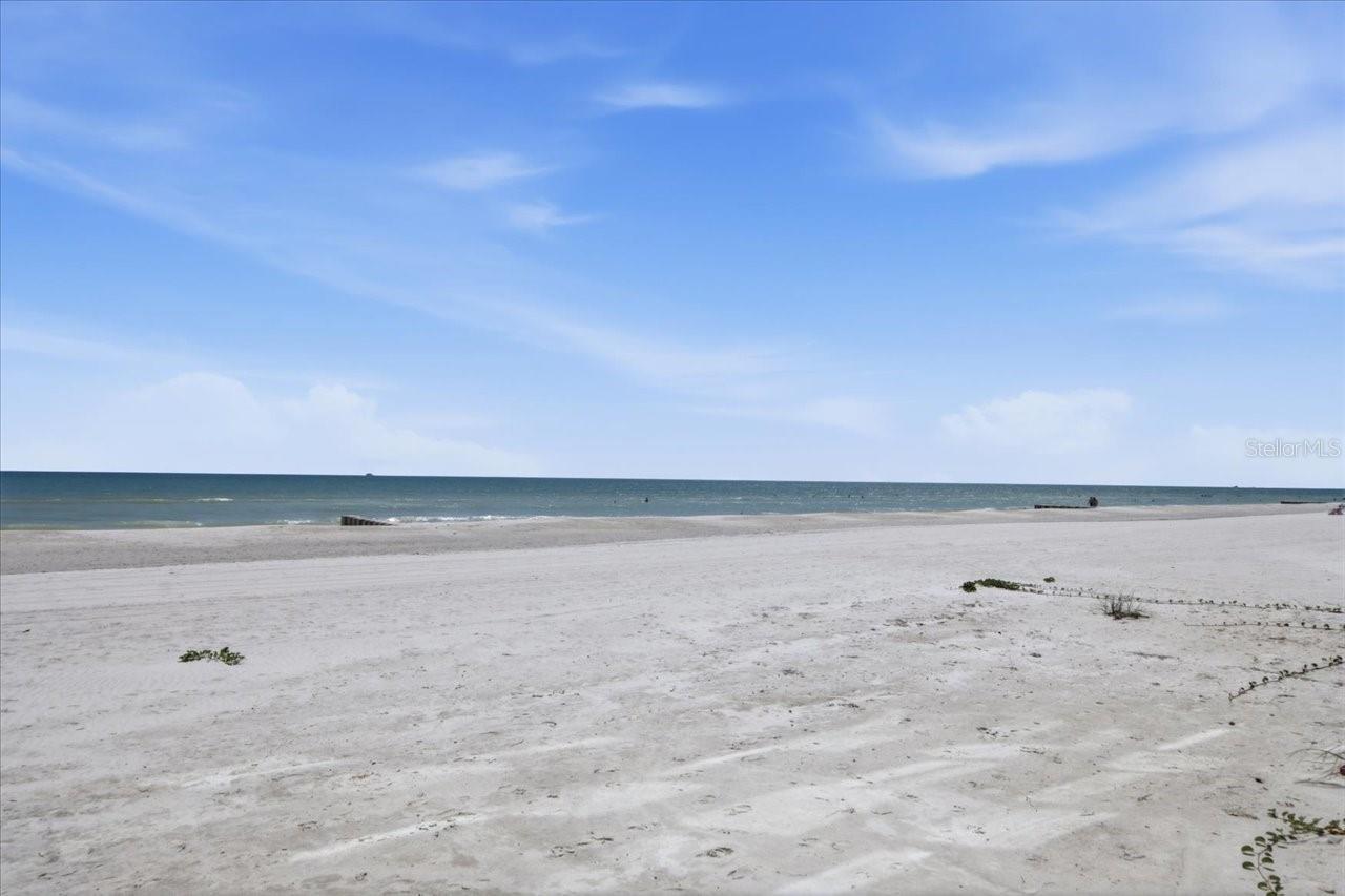 14800 GULF BLVD #207 — photo 47