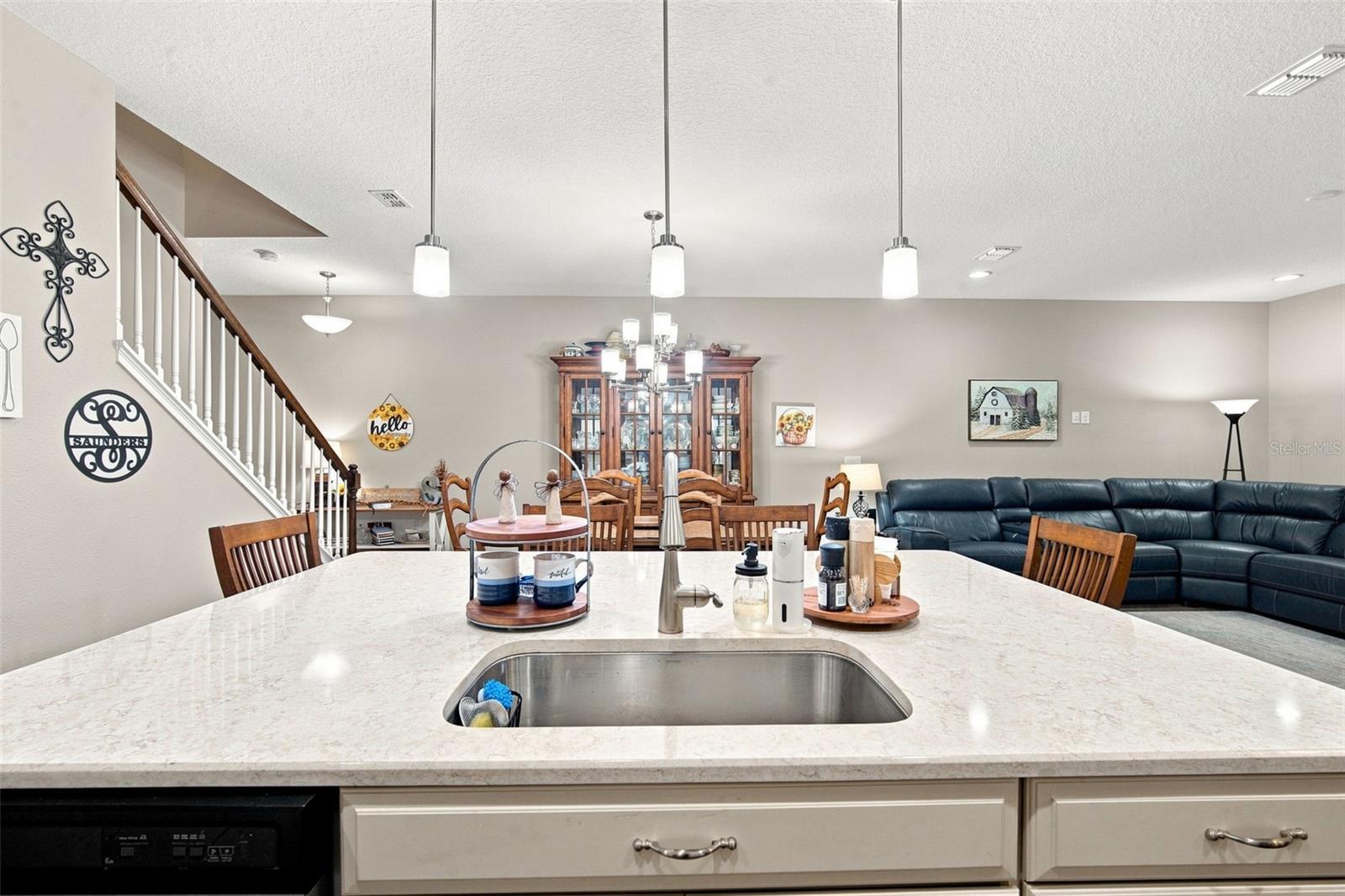 14215 PONDHAWK LN — photo 9