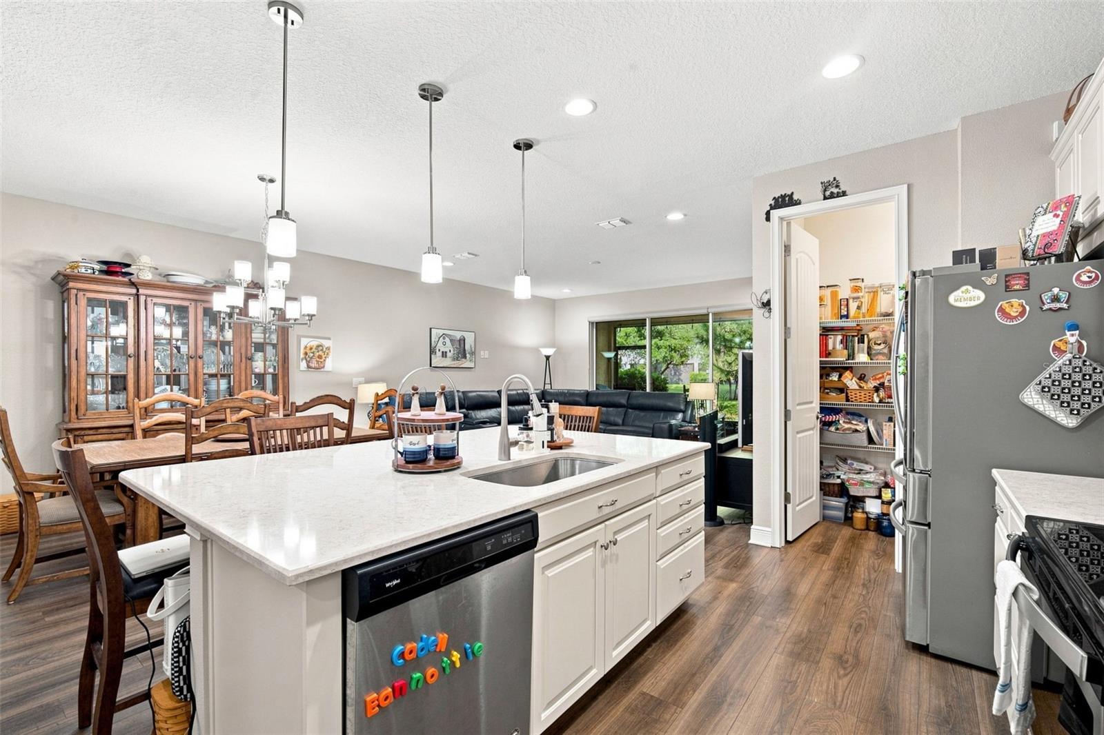 14215 PONDHAWK LN — photo 10