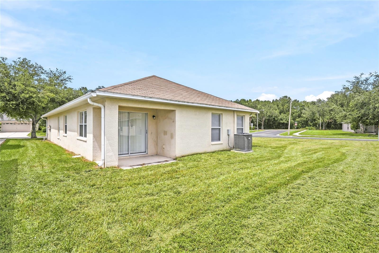 25928 CRIPPEN DR — photo 30