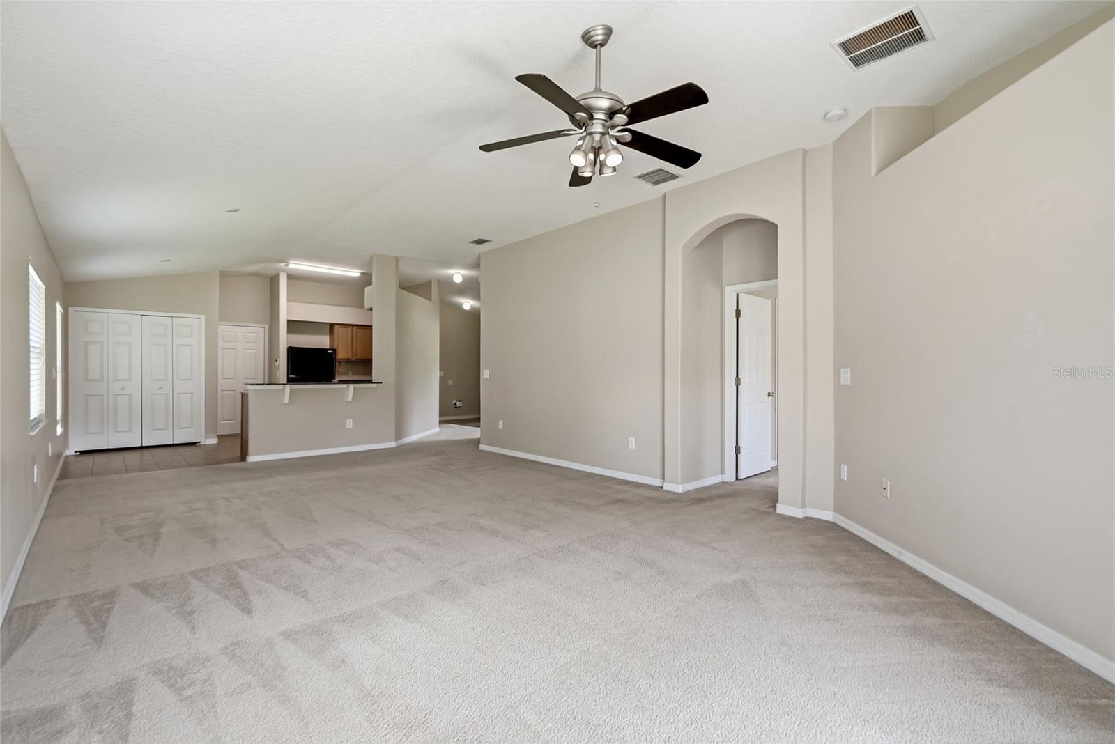 25928 CRIPPEN DR — photo 9