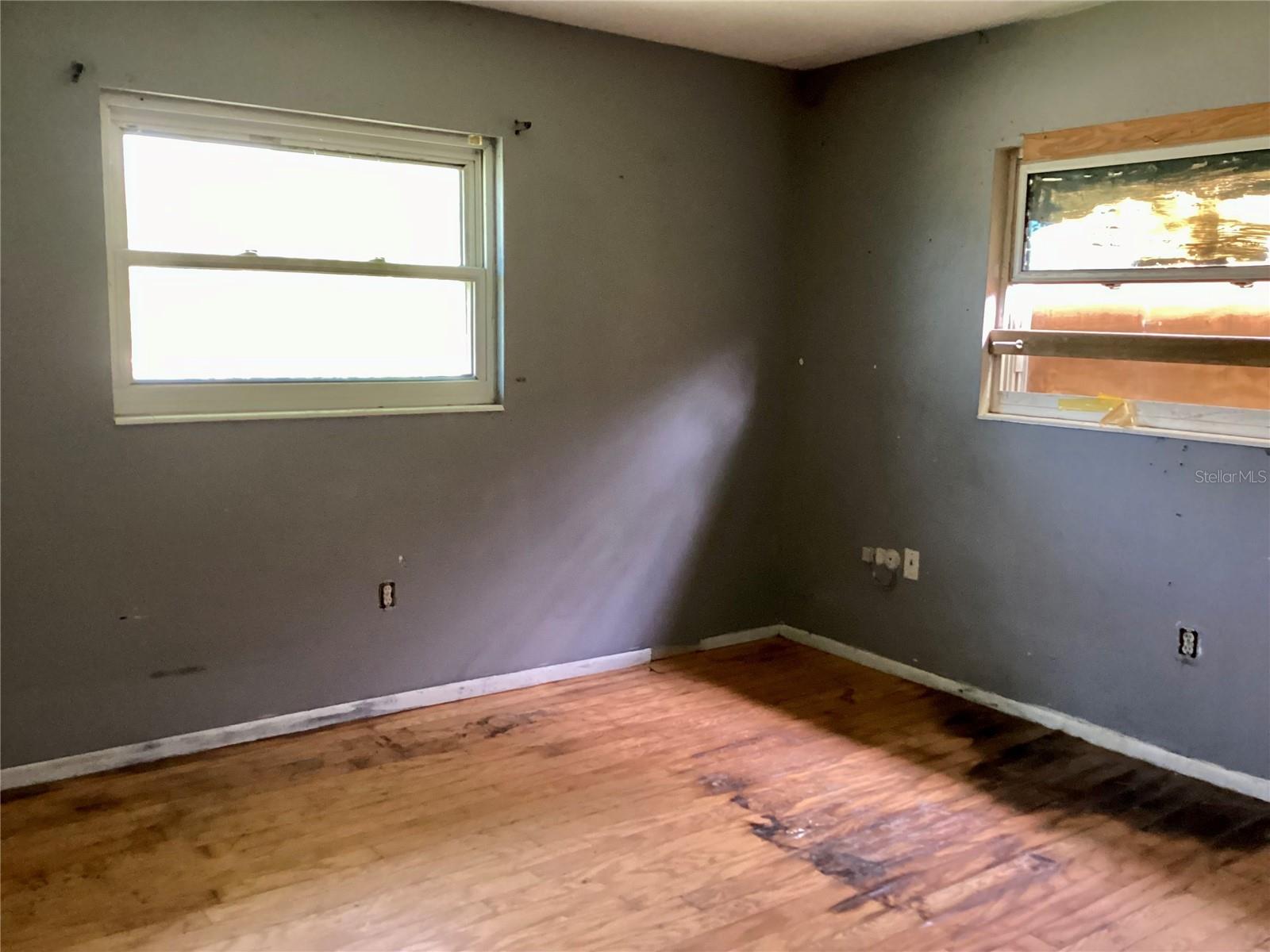2804 61ST ST E — photo 11