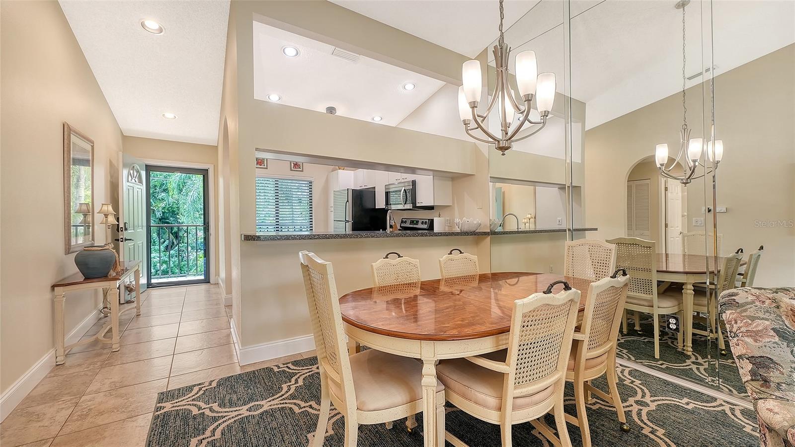 7584 EAGLE CREEK DR #7584 — photo 12