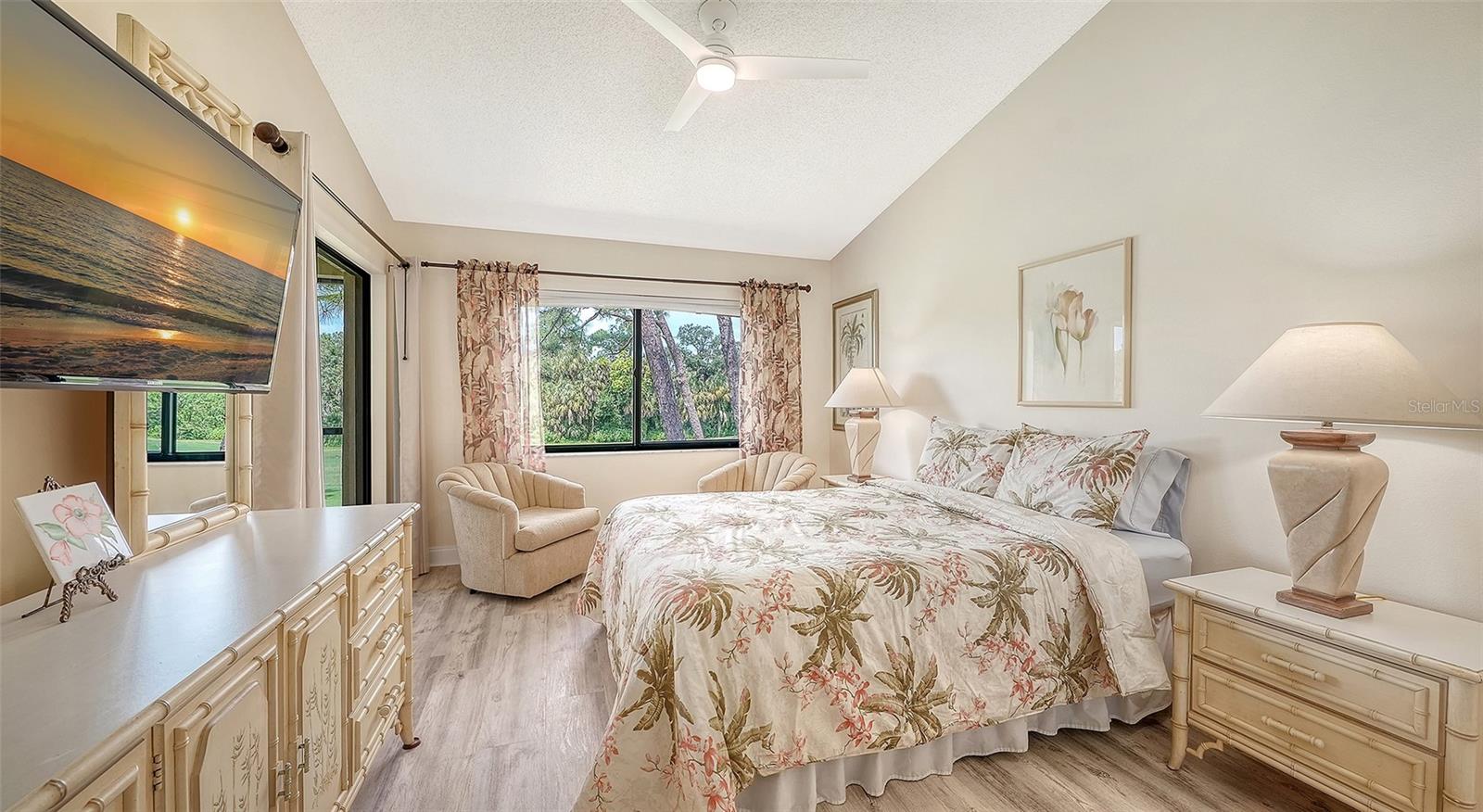 7584 EAGLE CREEK DR #7584 — photo 18