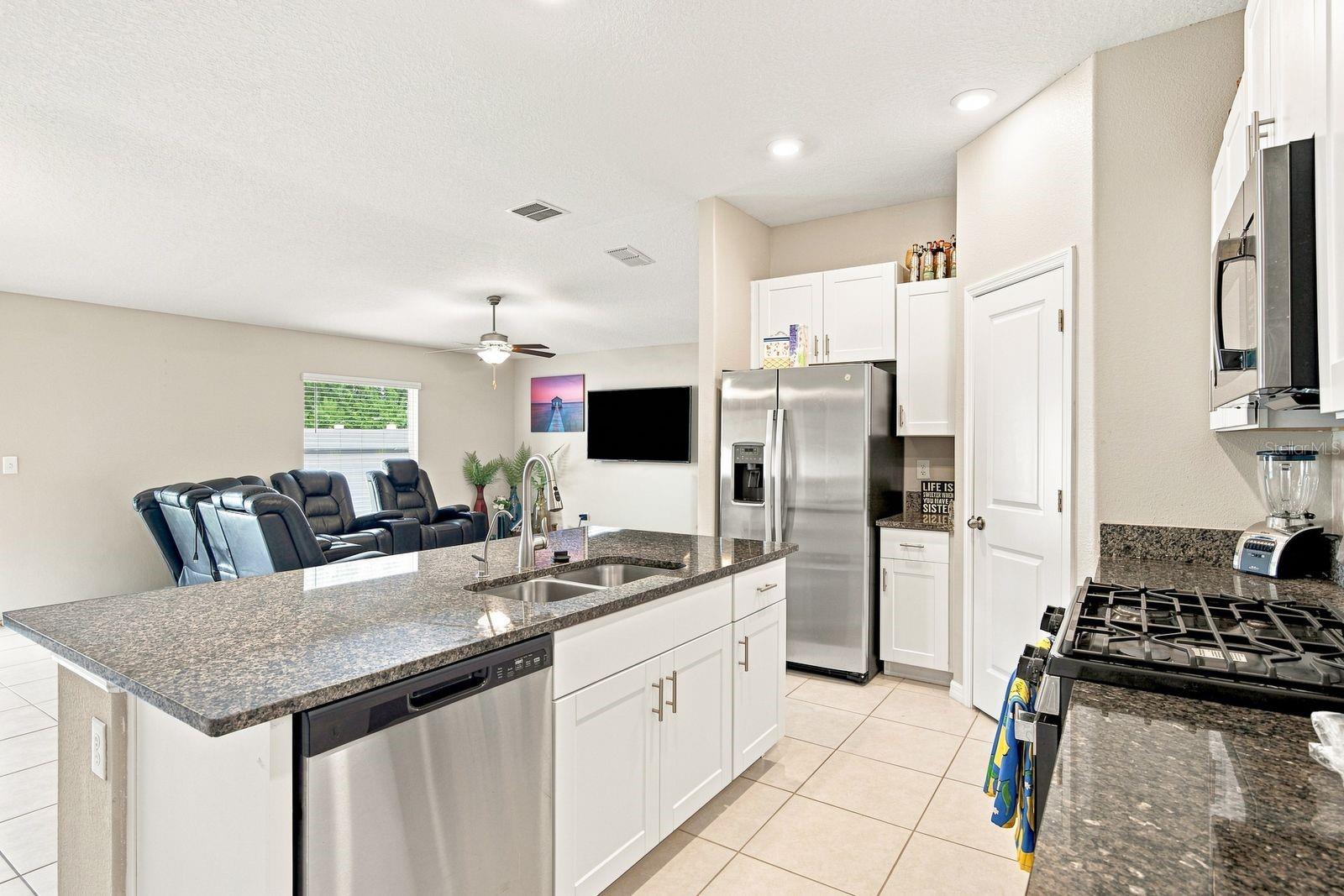 10358 SHADY PRESERVE DR — photo 6