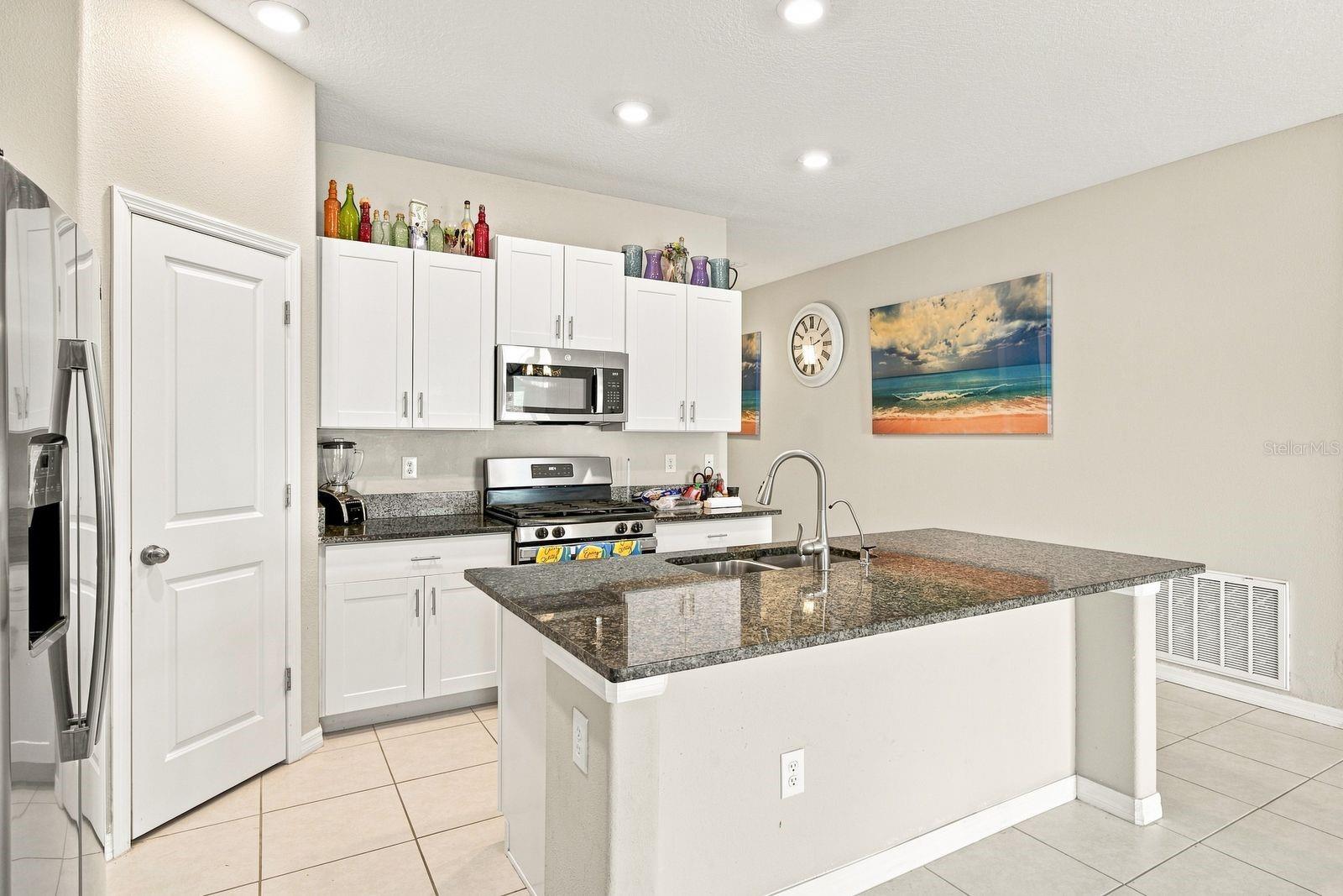 10358 SHADY PRESERVE DR — photo 5
