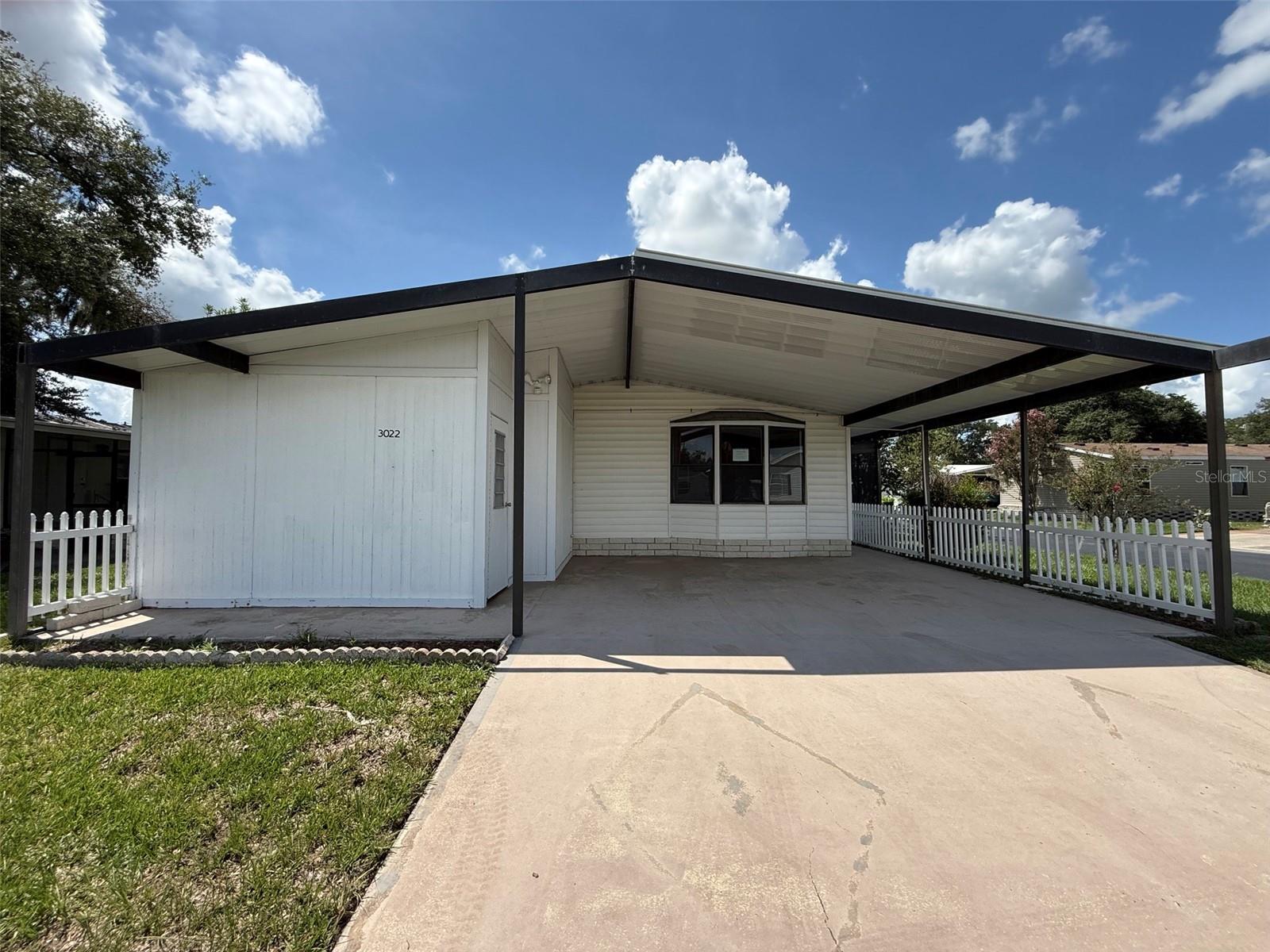 3022 SHORT LEAF ST — photo 2