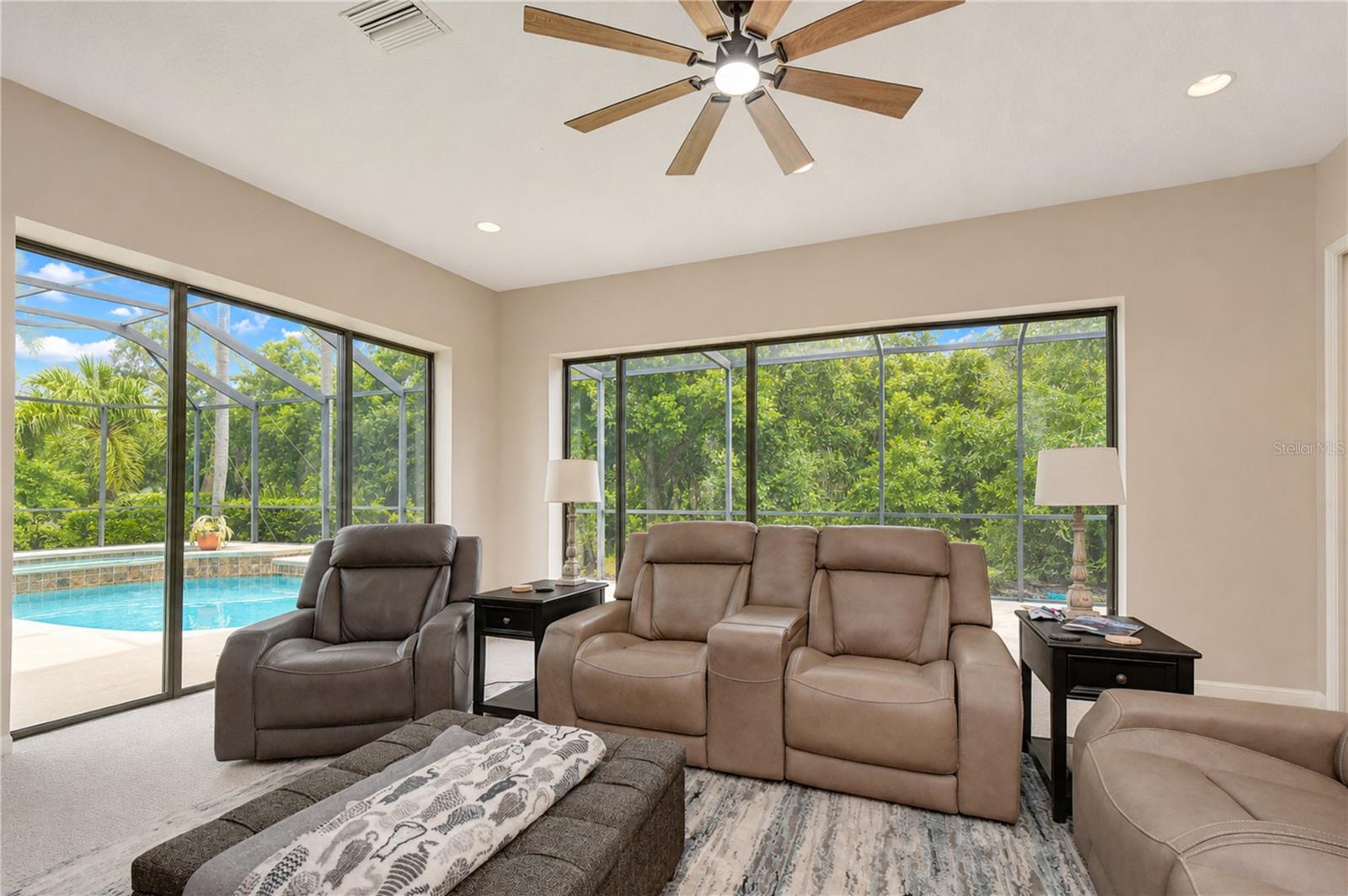 20622 BROADWATER DR — photo 31