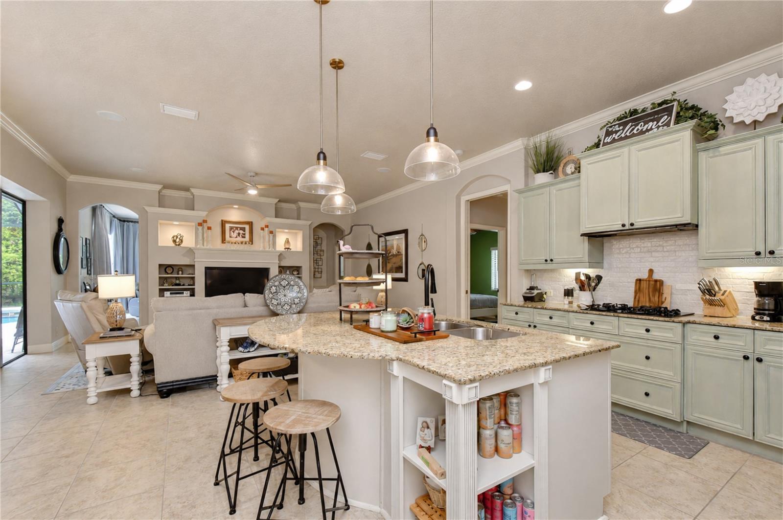 20622 BROADWATER DR — photo 19