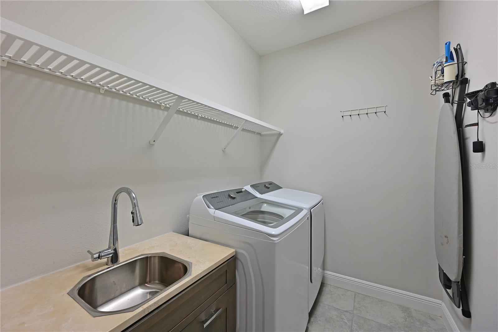 10715 KLEE AVE — photo 24