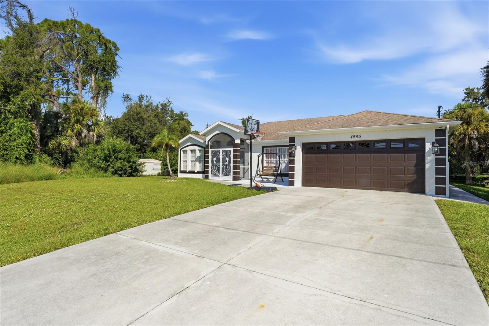 4543 OAKLEY RD — photo 37