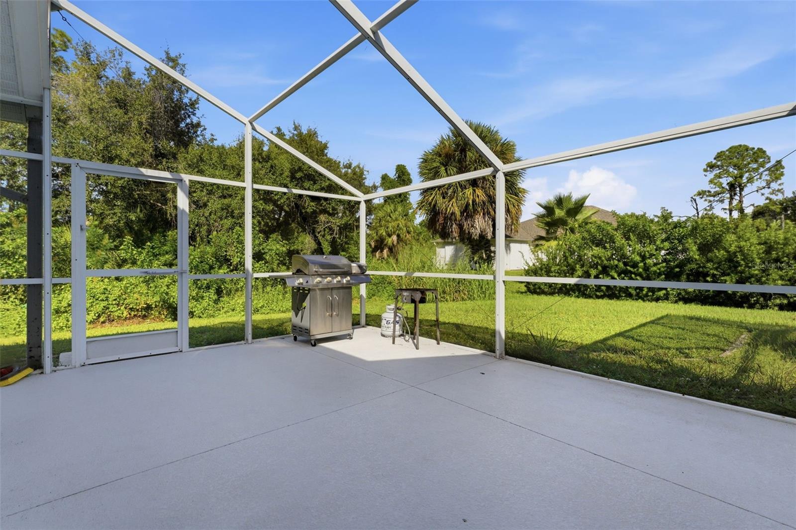4543 OAKLEY RD — photo 11