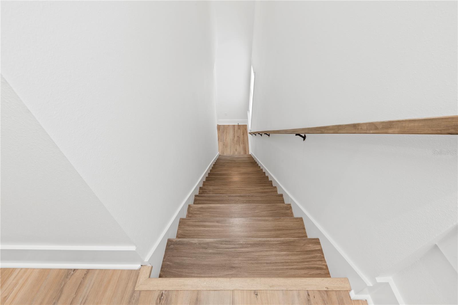 3923 W GRAY ST — photo 17