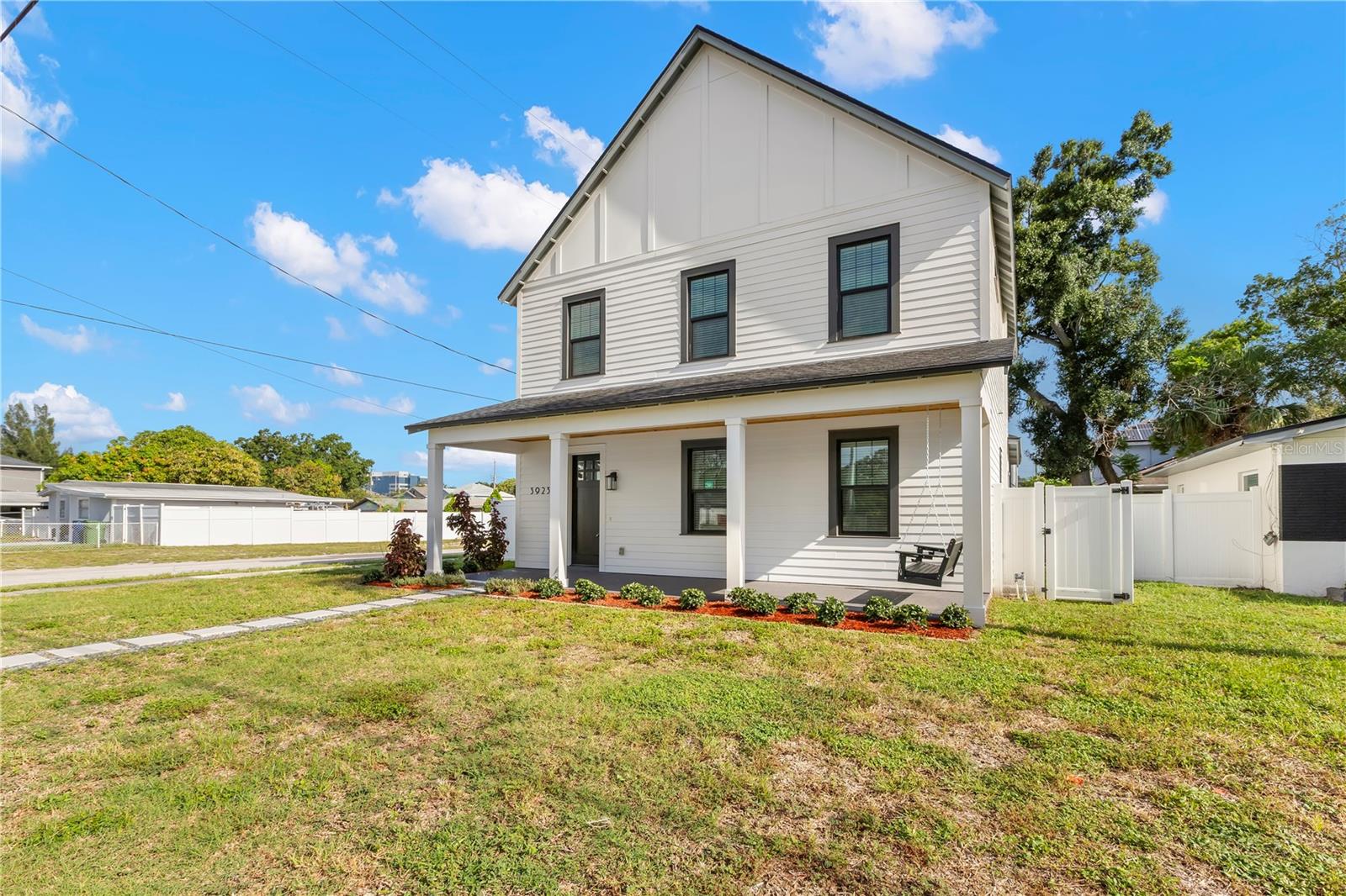 3923 W GRAY ST — photo 58