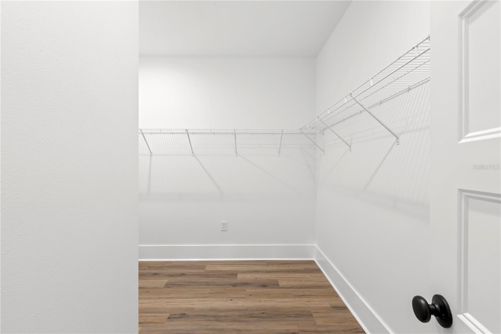 3923 W GRAY ST — photo 30