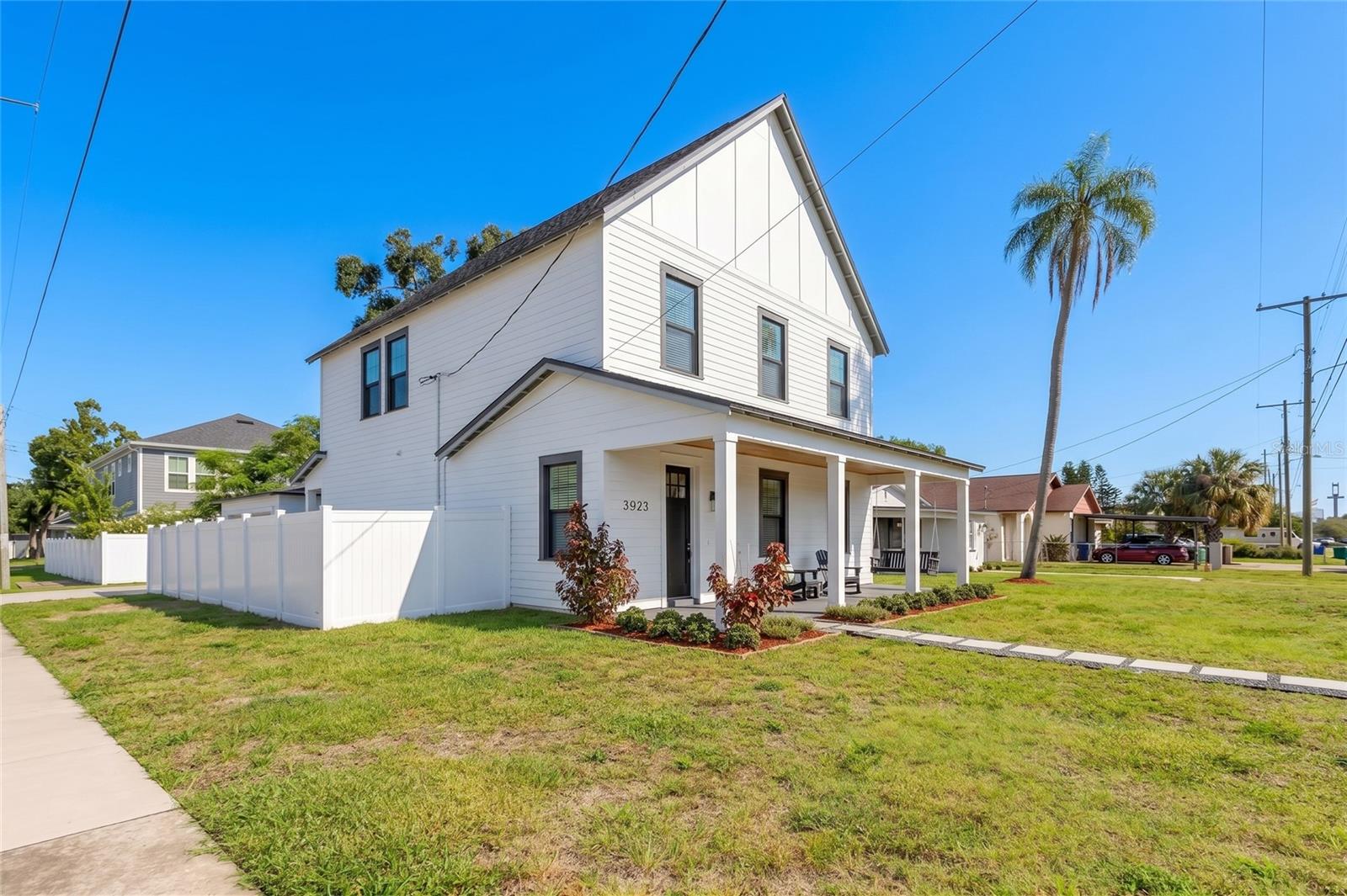 3923 W GRAY ST — photo 59