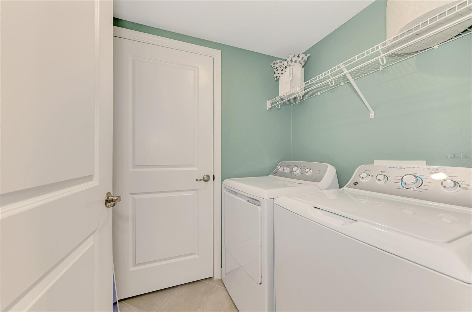 5632 SUMMIT POINTE CIR #104 — photo 42