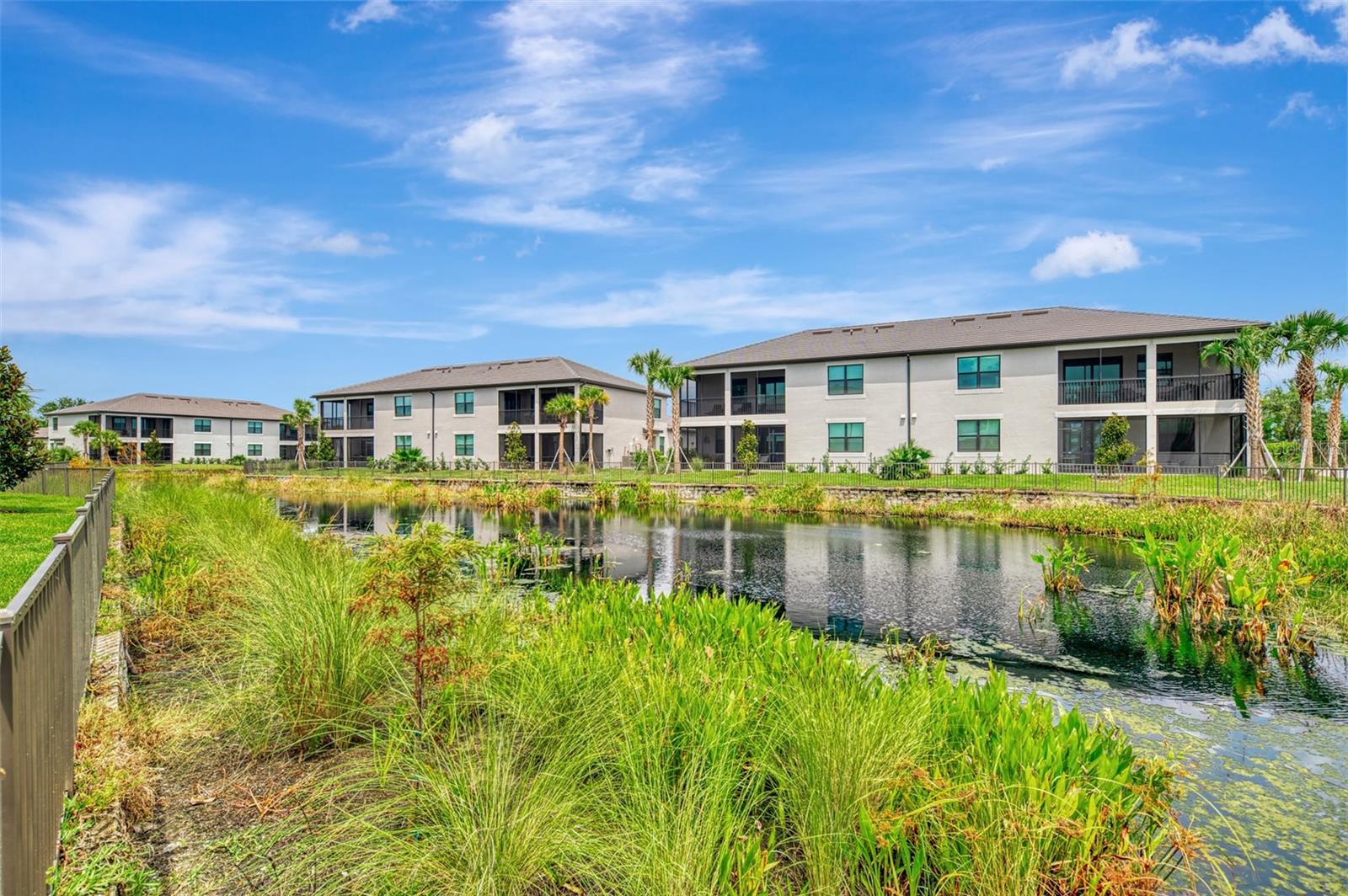 5632 SUMMIT POINTE CIR #104 — photo 48