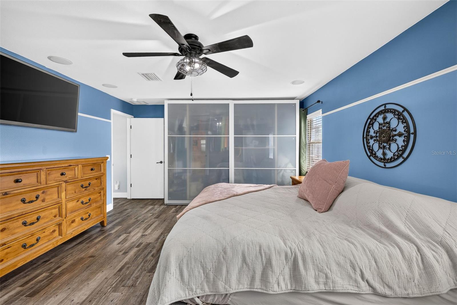 5508 WHITMORE DR — photo 19