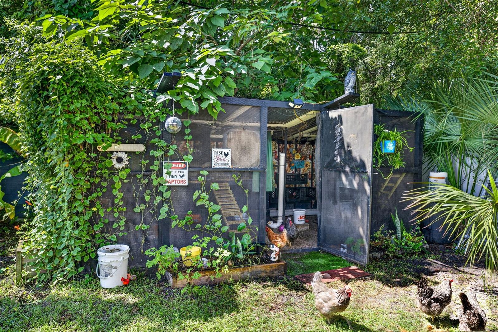 5508 WHITMORE DR — photo 4