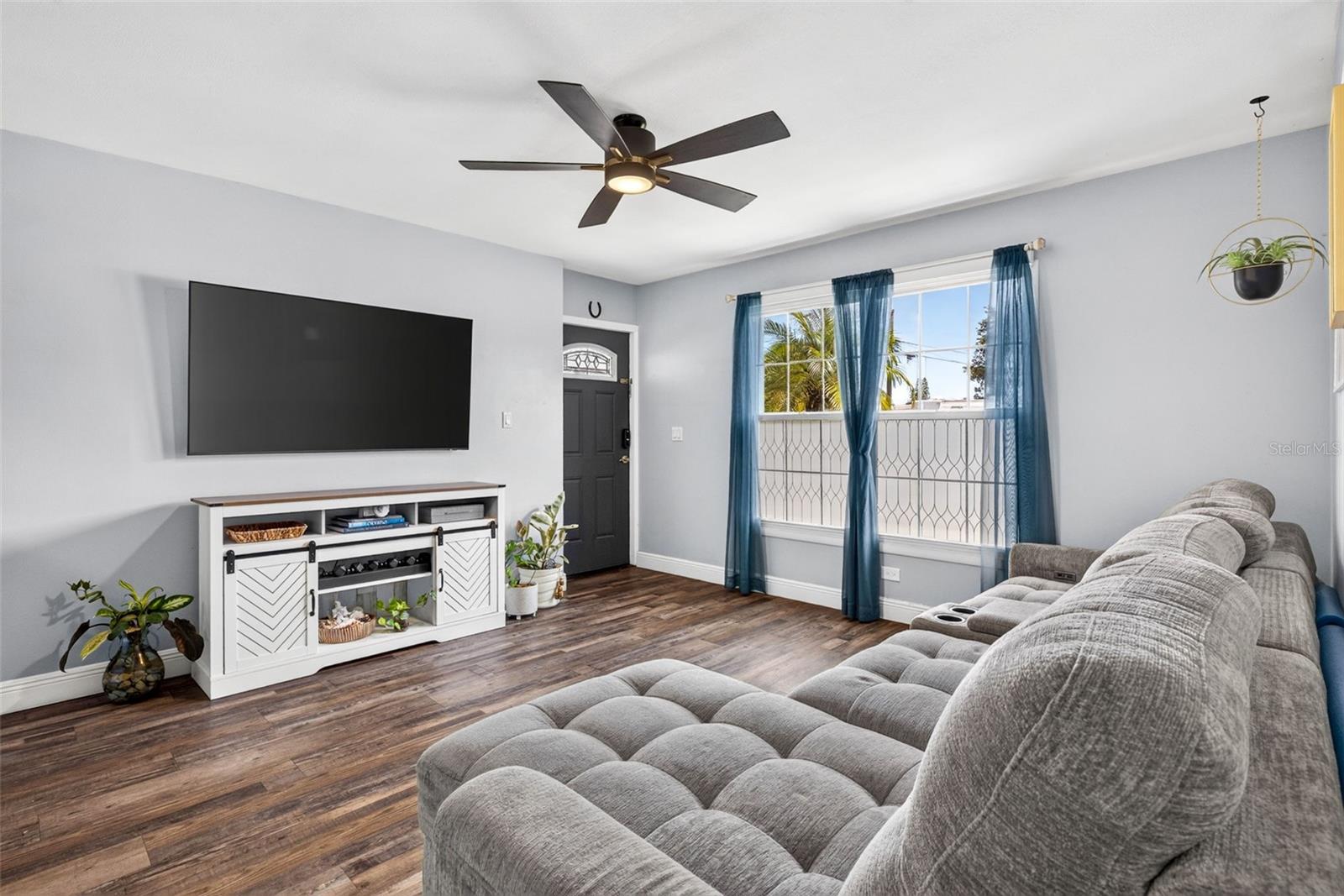 5508 WHITMORE DR — photo 5