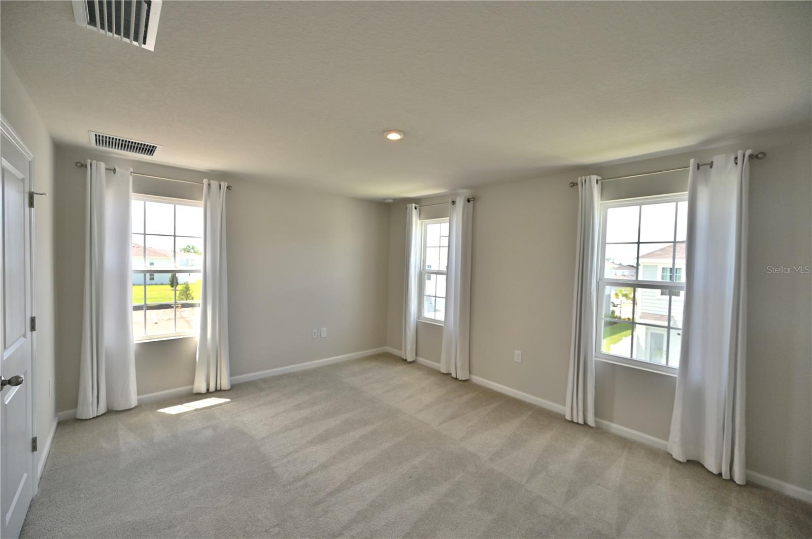 14261 CRIMSON AVE — photo 16