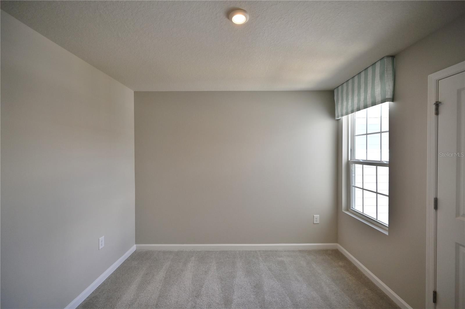14261 CRIMSON AVE — photo 21