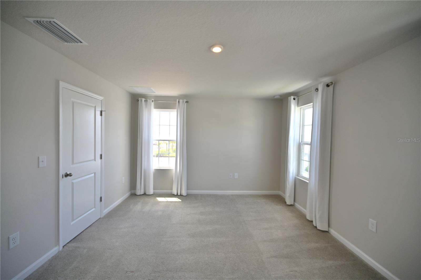 14261 CRIMSON AVE — photo 17