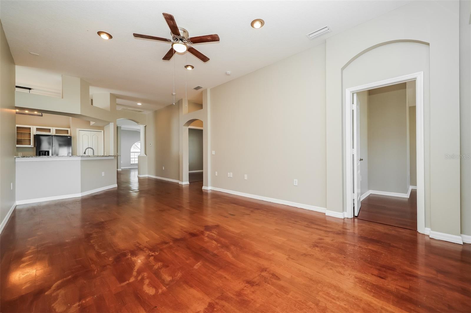 12755 STANDBRIDGE DR — photo 2