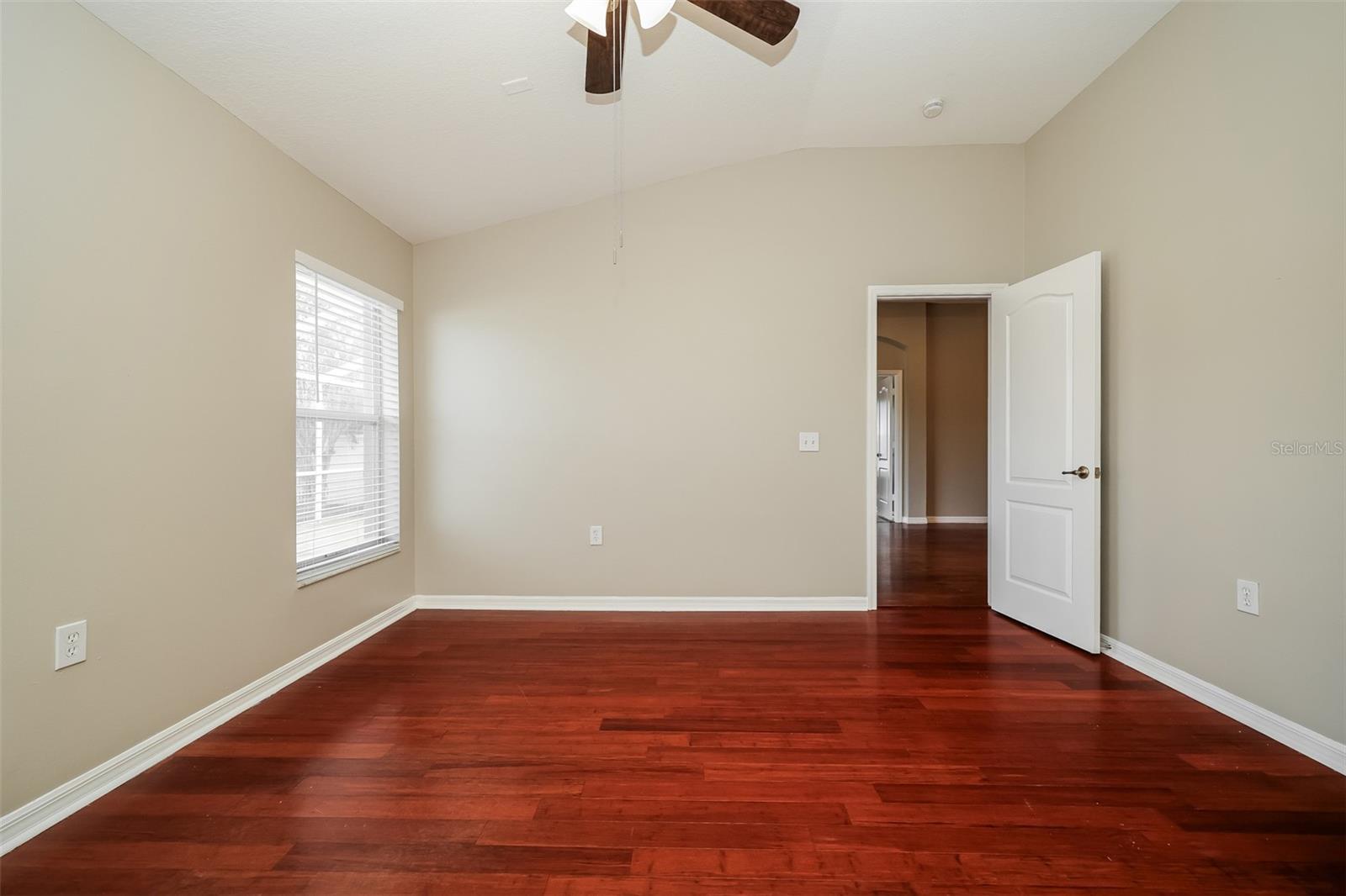 12755 STANDBRIDGE DR — photo 37