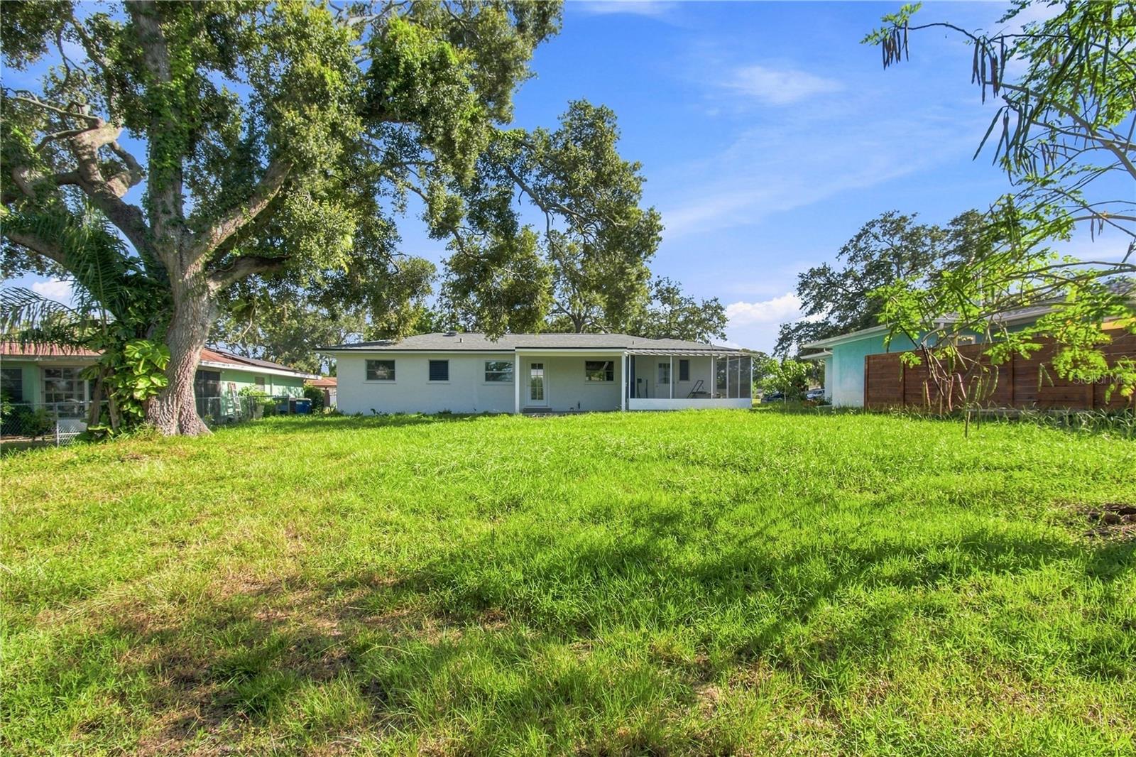 1250 MAGNOLIA DR — photo 26