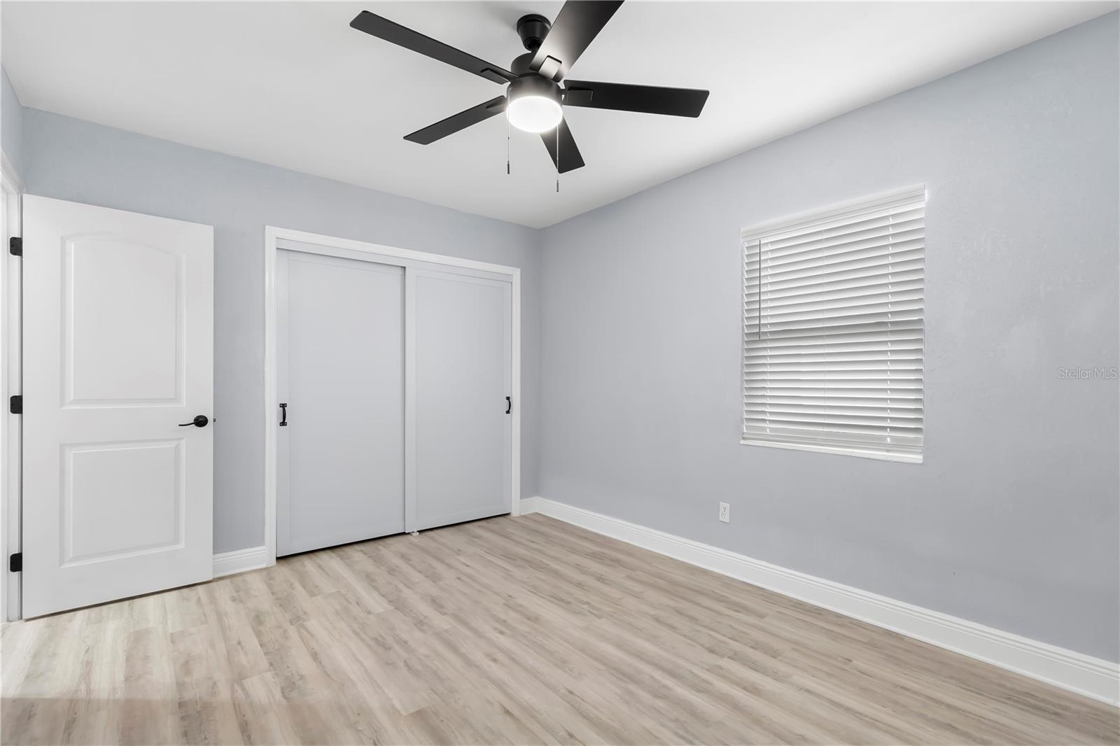 3921 W GRAY ST — photo 12