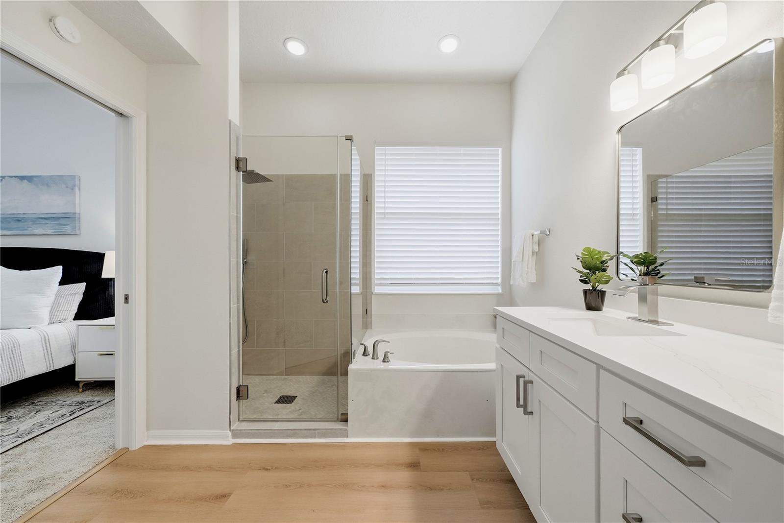 6817 SUPERIOR STREET CIR — photo 33