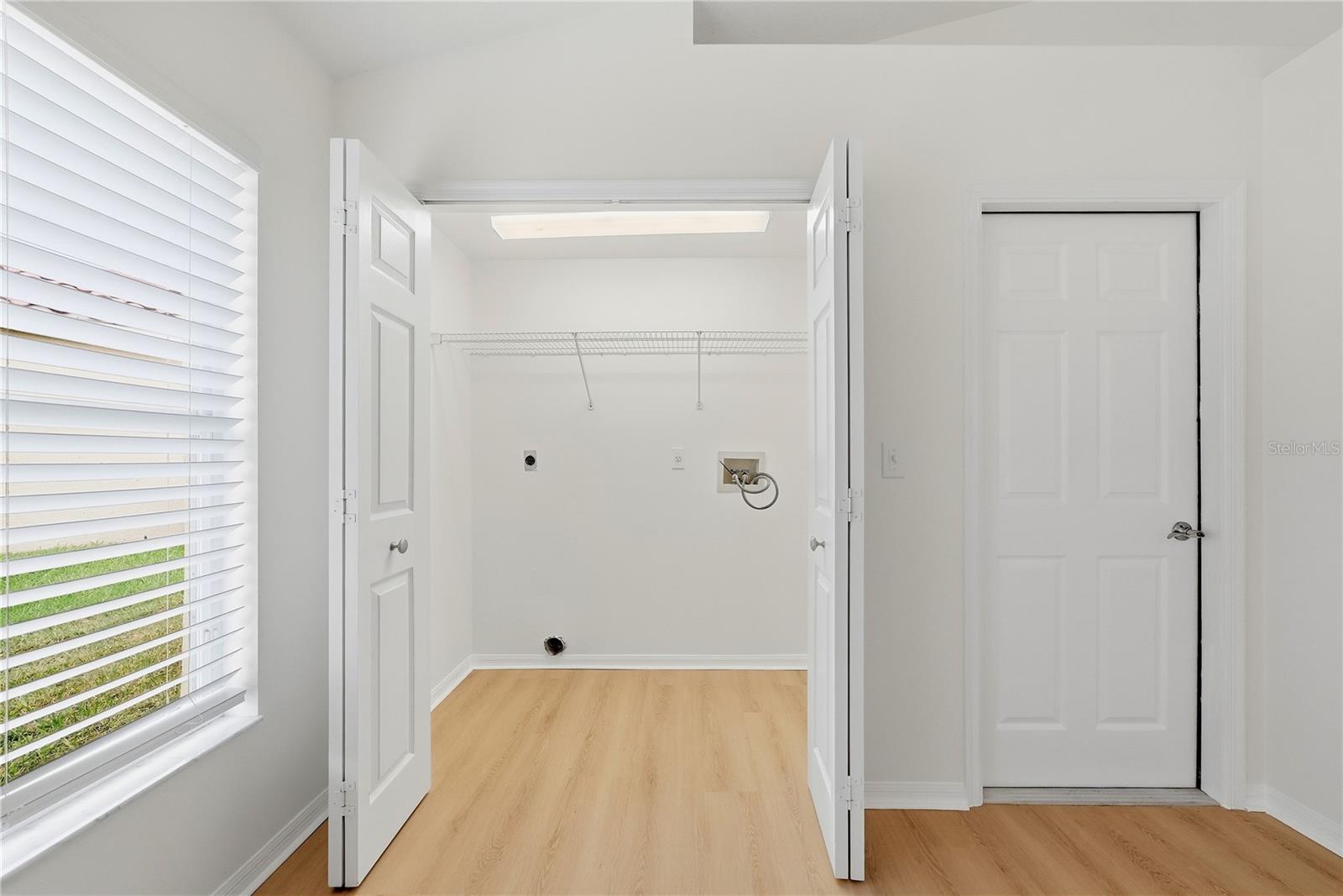 6817 SUPERIOR STREET CIR — photo 29