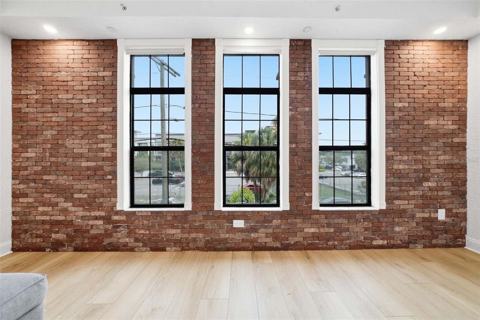 2236 SOHO BAY CT — photo 10