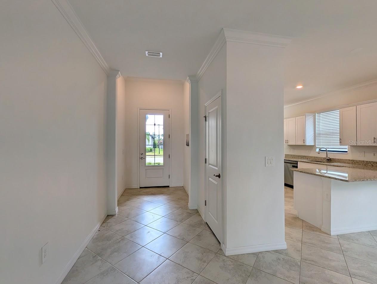 11100 BALFOUR ST — photo 20