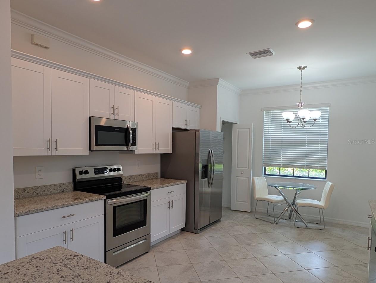 11100 BALFOUR ST — photo 13