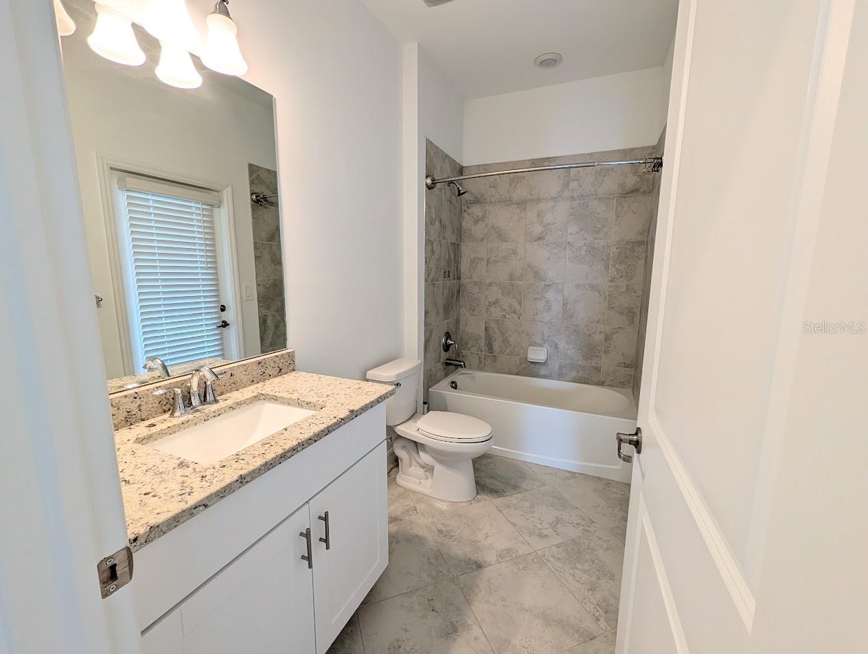 11100 BALFOUR ST — photo 48