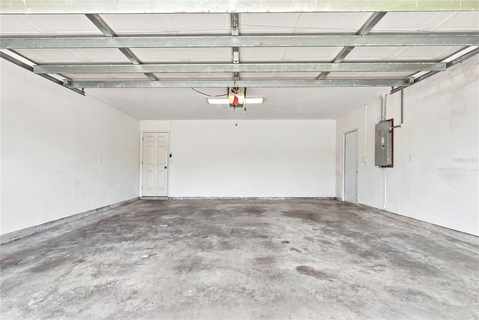 1220 ALEXANDER WAY — photo 30
