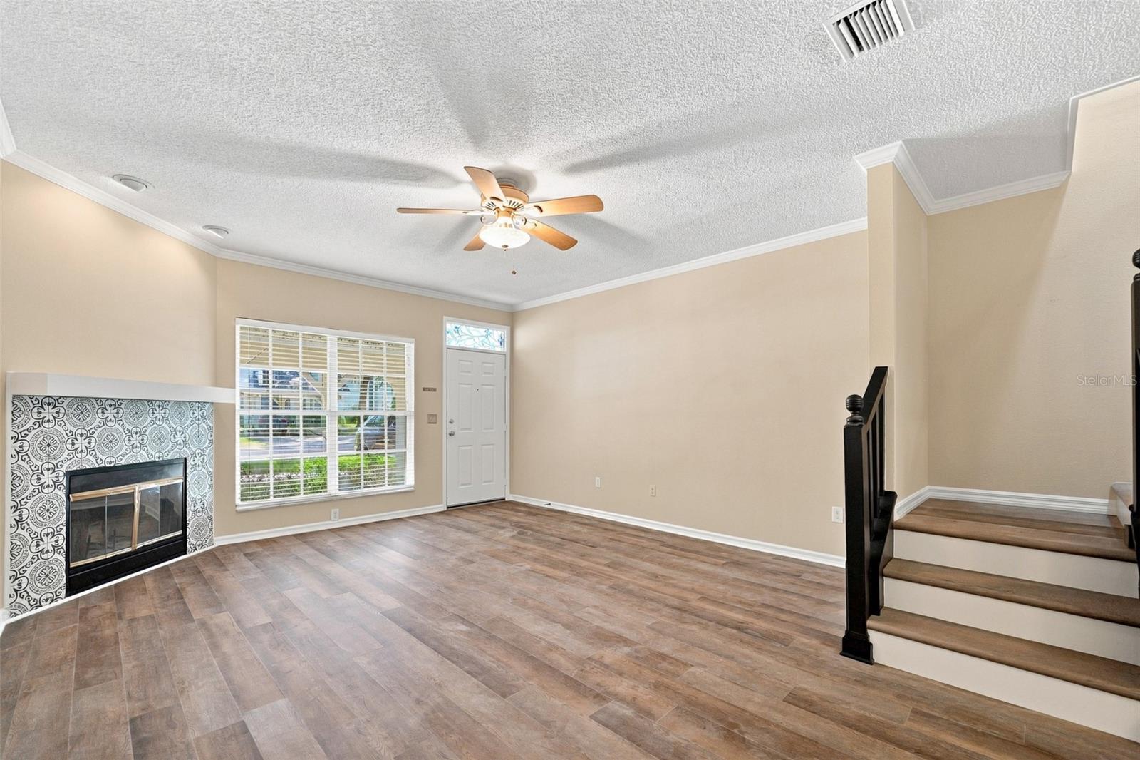 2725 PENZANCE ST — photo 4